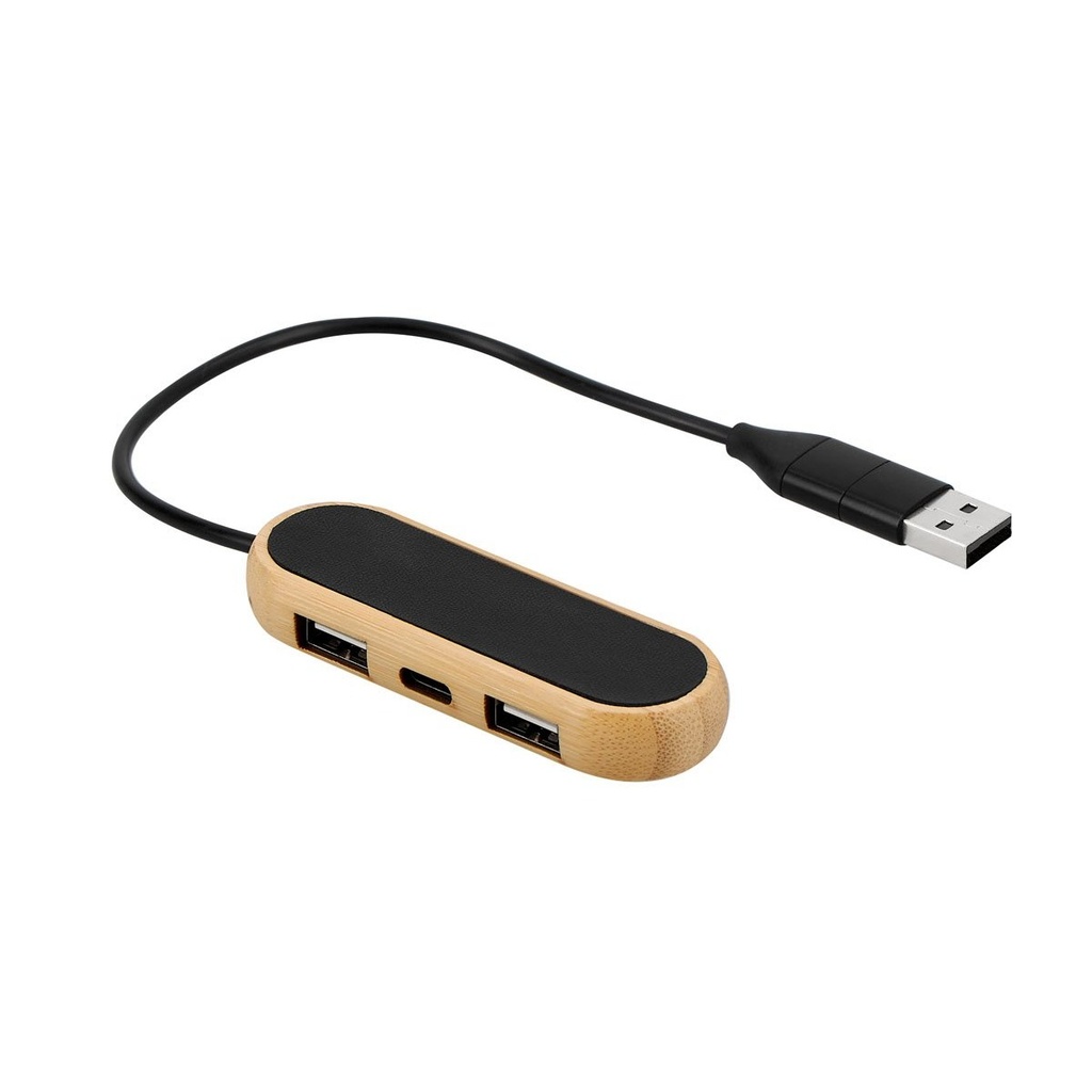 Adaptador USB promocional de bambú 8.4 x 3 cm con entrada USB y tipo C – BT-ACC-0003