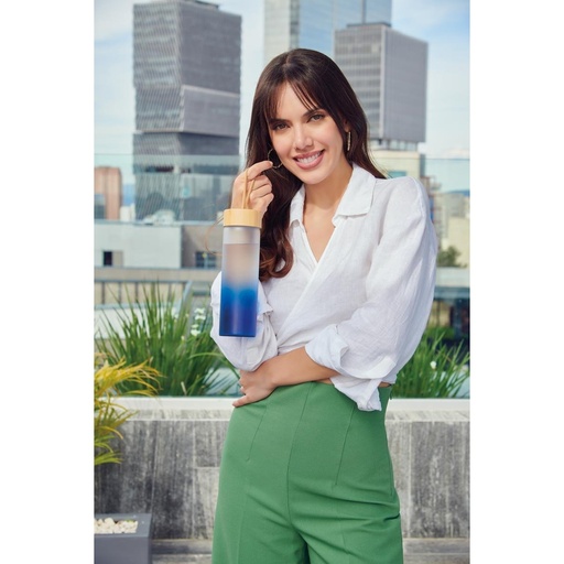 [BT-CIV-0006] Cilindro promocional de vidrio de 540 ml con tapa de bambú y asa – BT-CIV-0006